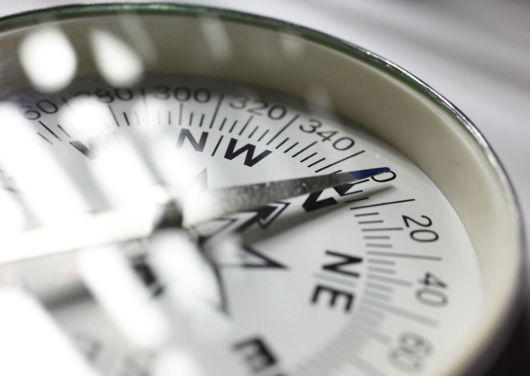 Imatge on hi ha una brujola